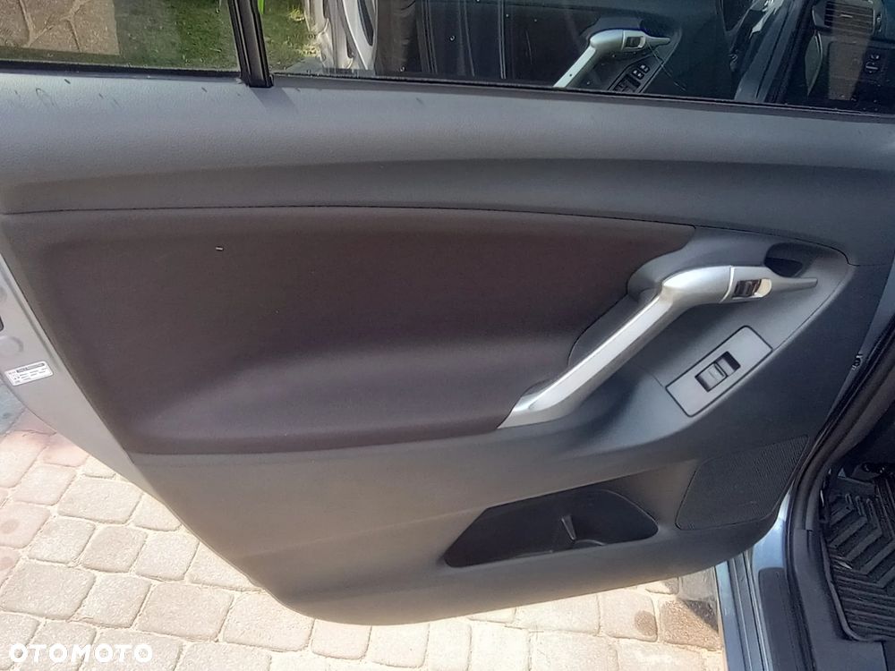 Toyota Verso 1.8 Travel - 23