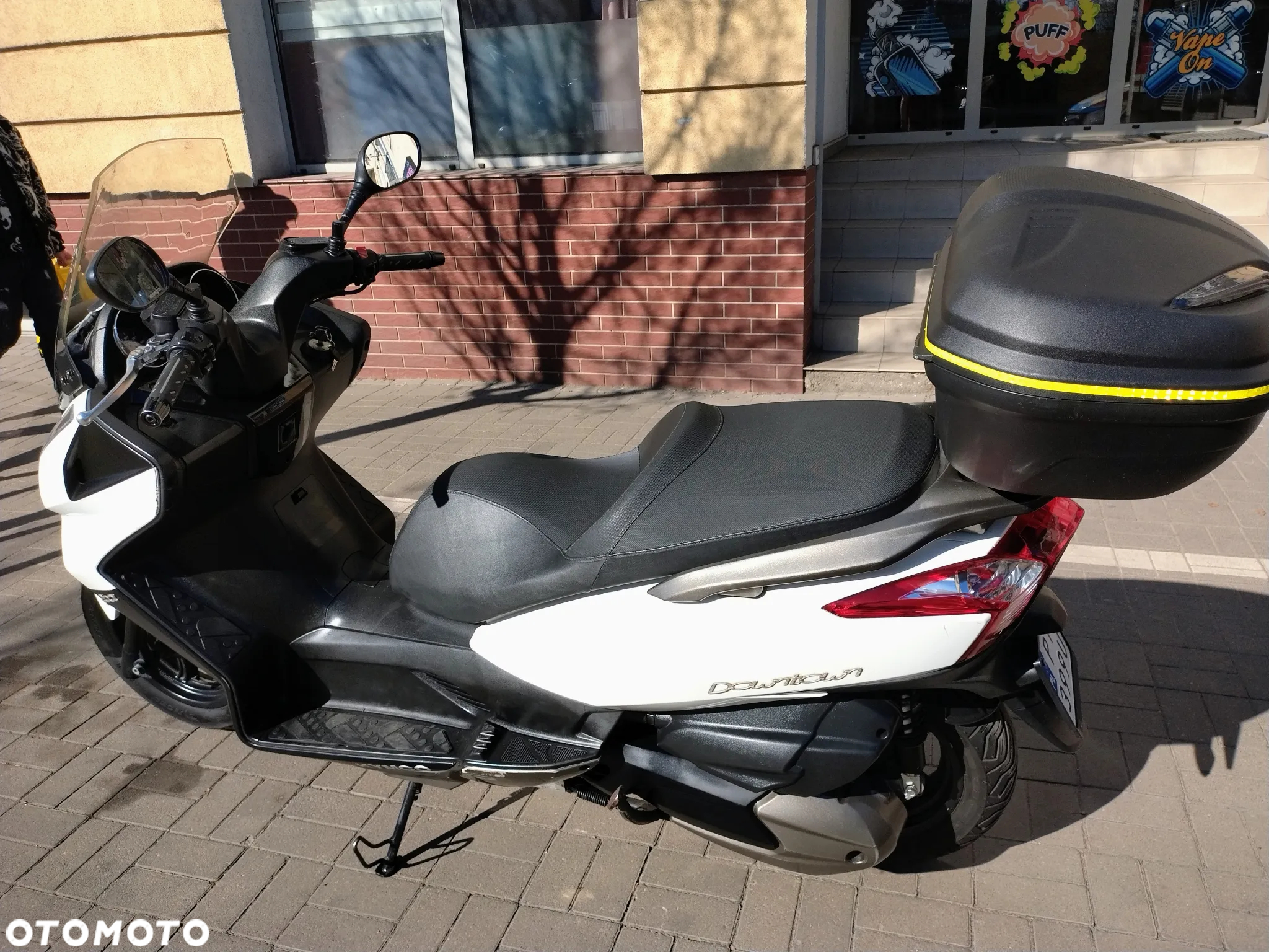 Kymco Downtown - 12
