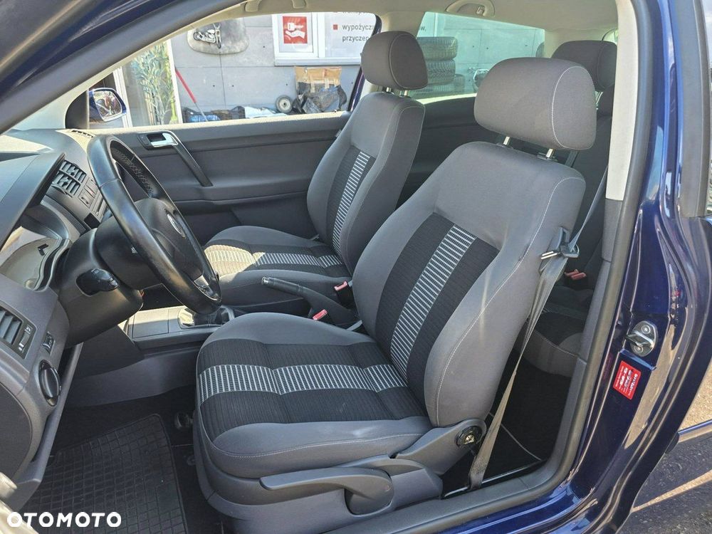 Volkswagen Polo 1.4 Goal - 6