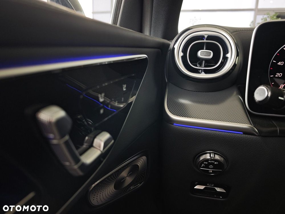 Mercedes-Benz GLC 2025