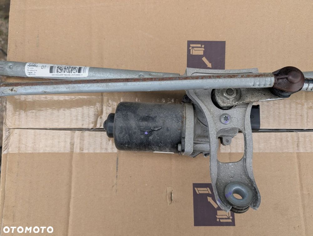 MECHANIZM SILNICZEK WYCIERACZEK DODGE RAM V 91625-1090 - 2