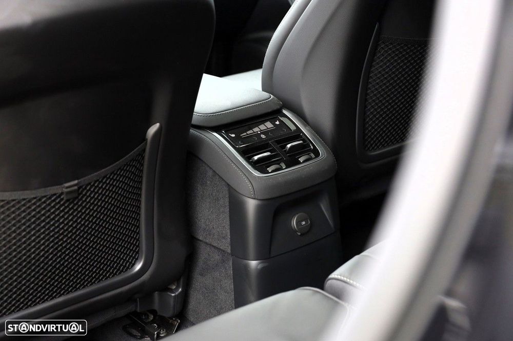 Volvo XC 90 2.0 T8 PHEV Ultra Bright AWD - 25