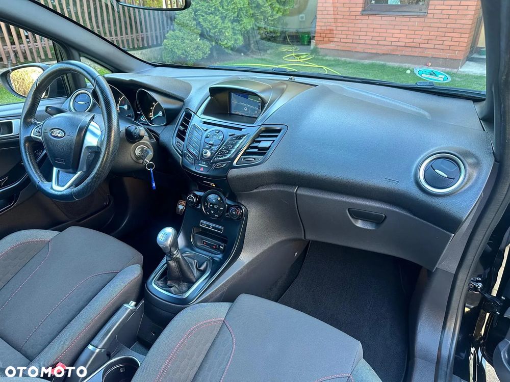 Ford Fiesta 1.0 EcoBoost S&S ST-LINE X - 13