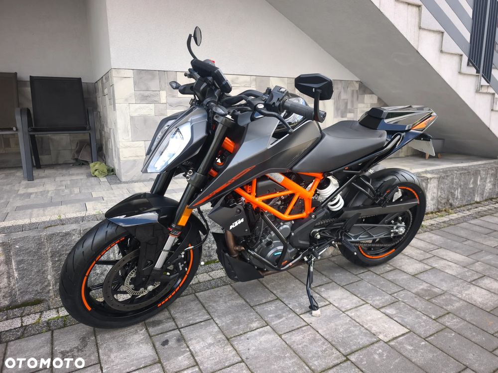 KTM Duke 390 - 4