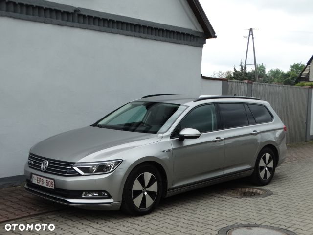 Volkswagen Passat 1.6 TDI SCR BlueMotion Trendline - 3