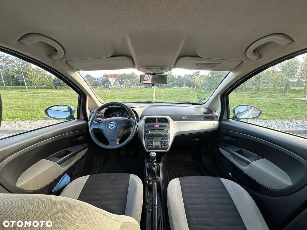 Fiat Grande Punto - 2