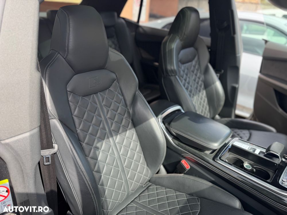 Audi Q8 - 19