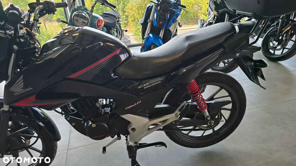 Honda CBF - 7