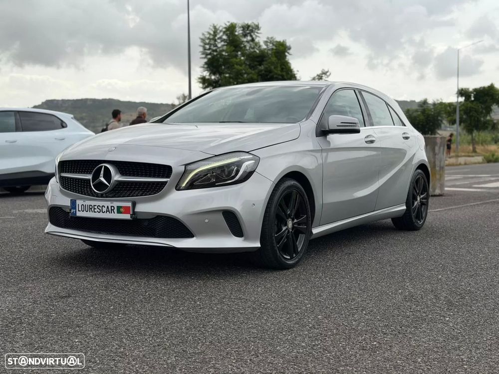 Mercedes-Benz A 180 d 7G-DCT Urban - 32