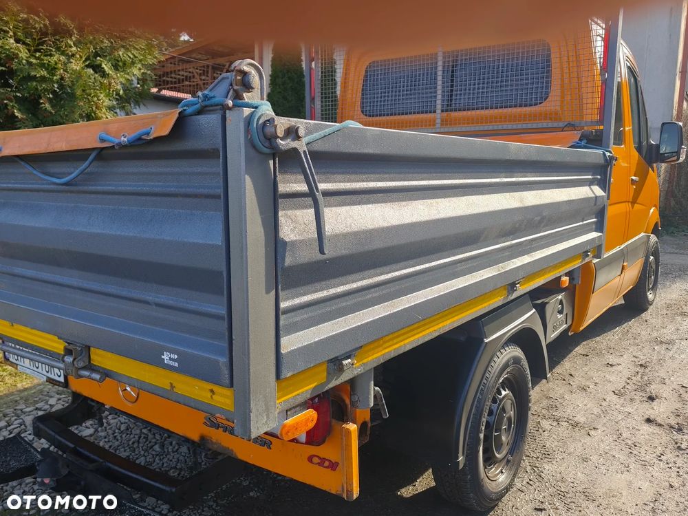 Mercedes-Benz Sprinter - 16