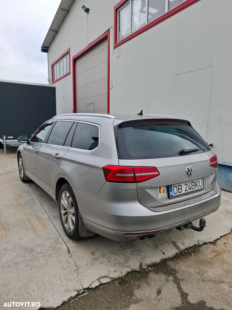Volkswagen Passat 2.0 TDI DSG 4Motion Comfortline - 4