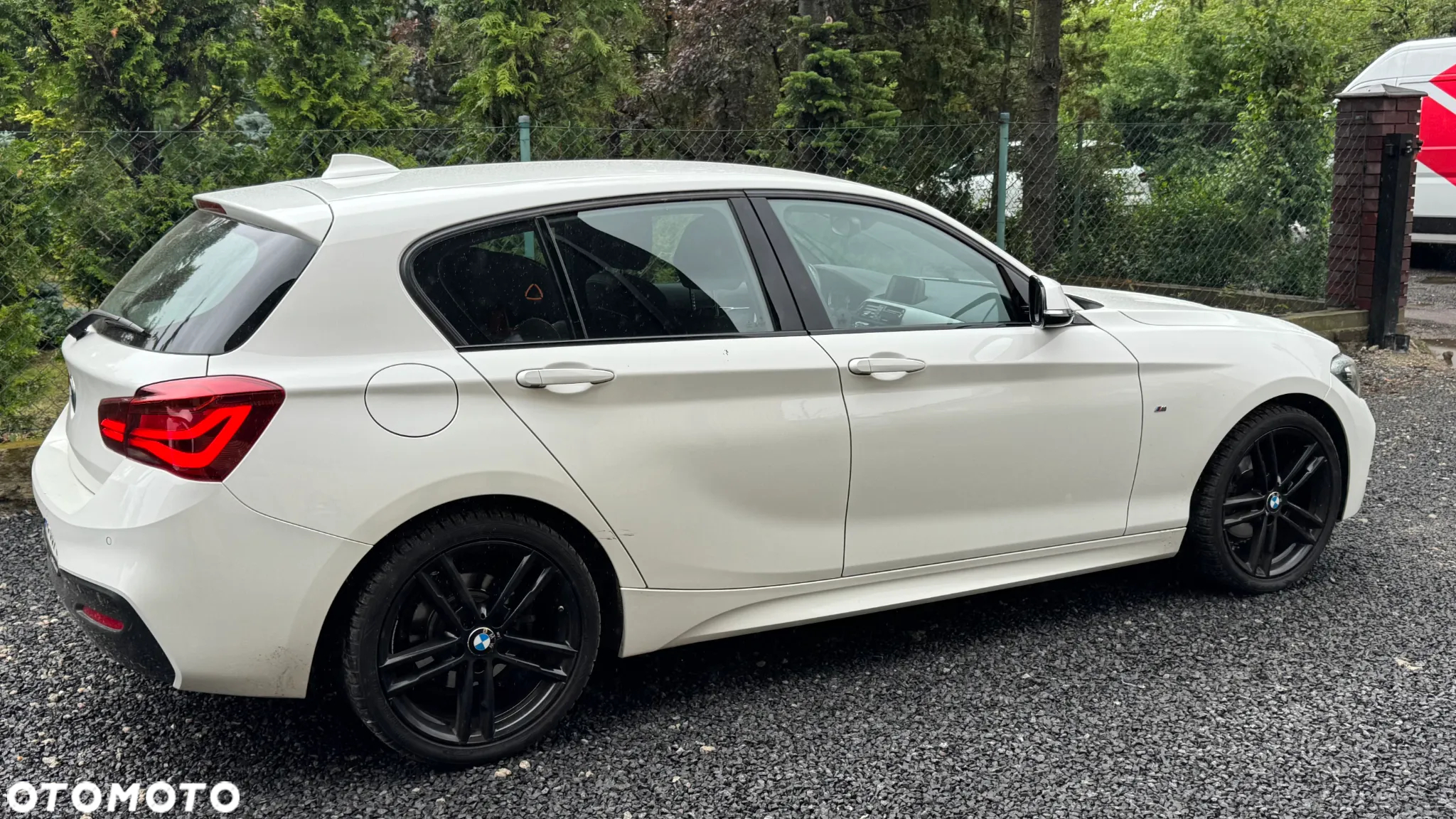 BMW Seria 1 118i M Sport Shadow - 4