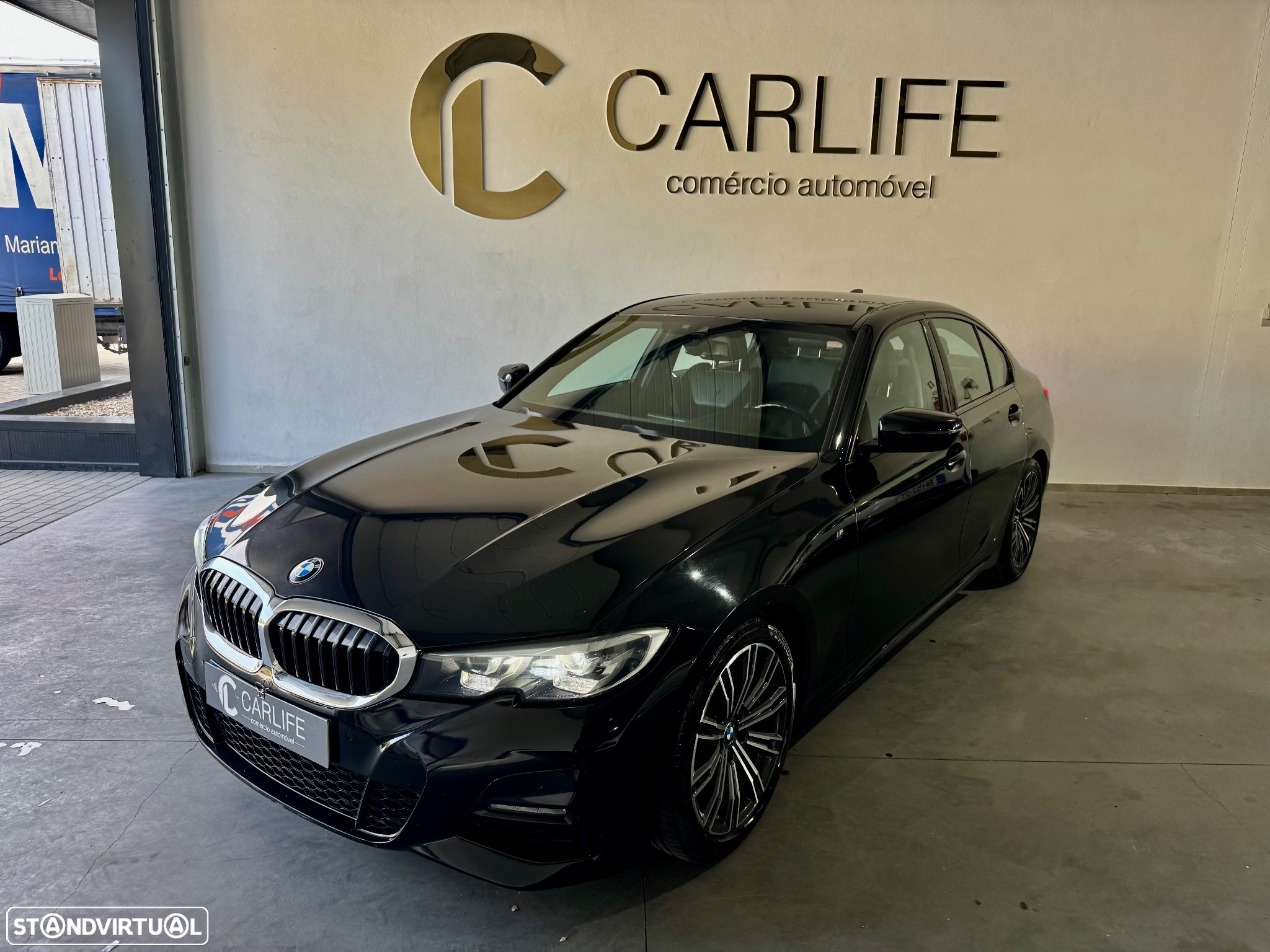 BMW 318 d Pack M Auto - 31
