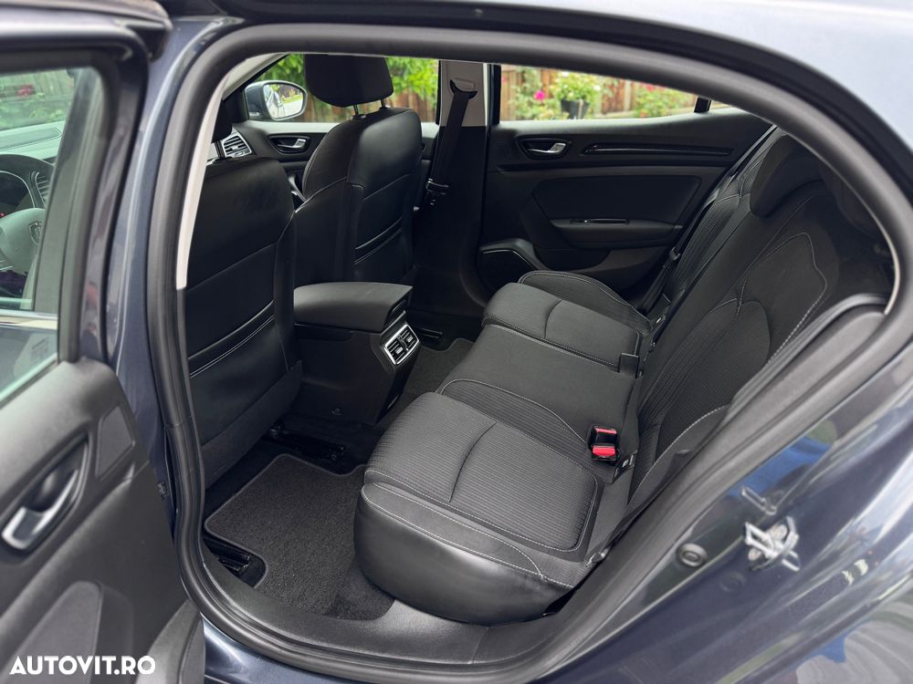 Renault Megane ENERGY dCi 110 EXPERIENCE - 23