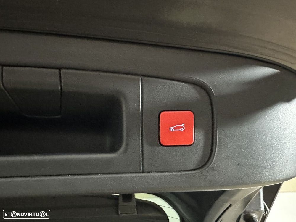 Citroën C5 X 1.6 Hybrid Shine Pack e-EAT8 - 6