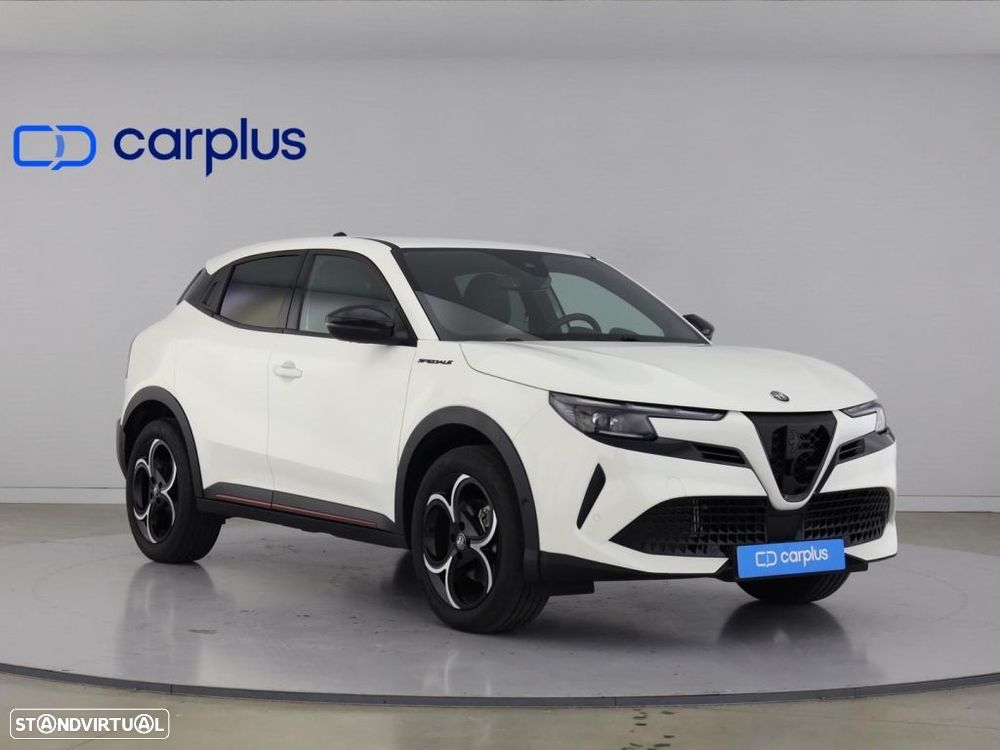 Alfa Romeo Junior 1.2 eDCT6 - 2