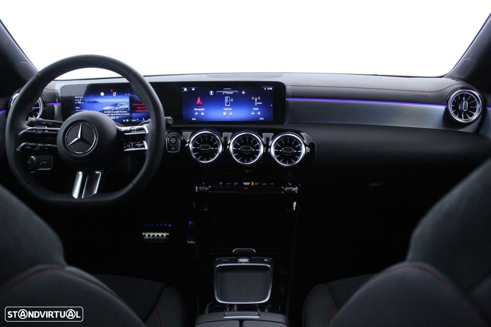 Mercedes-Benz CLA 180 d Shooting Brake AMG Line Aut. - 17