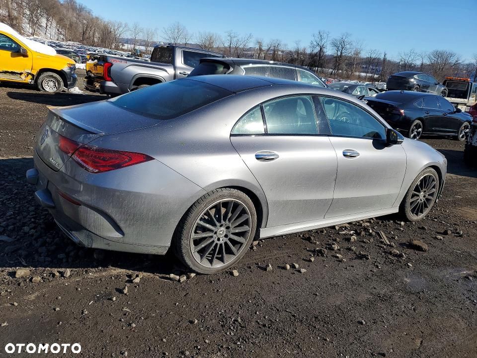 Mercedes-Benz CLA - 7