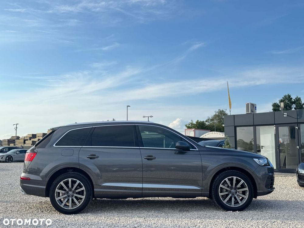Audi Q7 - 4