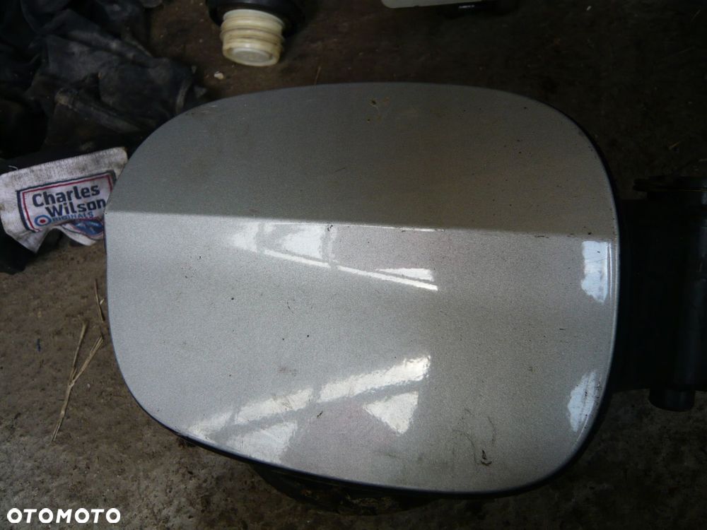 klapka wlewu paliwa 7s71-a27936-cg ford mondeo mk4 - 1