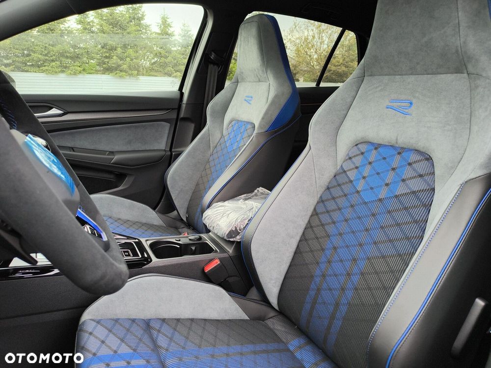 Volkswagen Golf 2.0 TSI 4Motion R DSG - 11