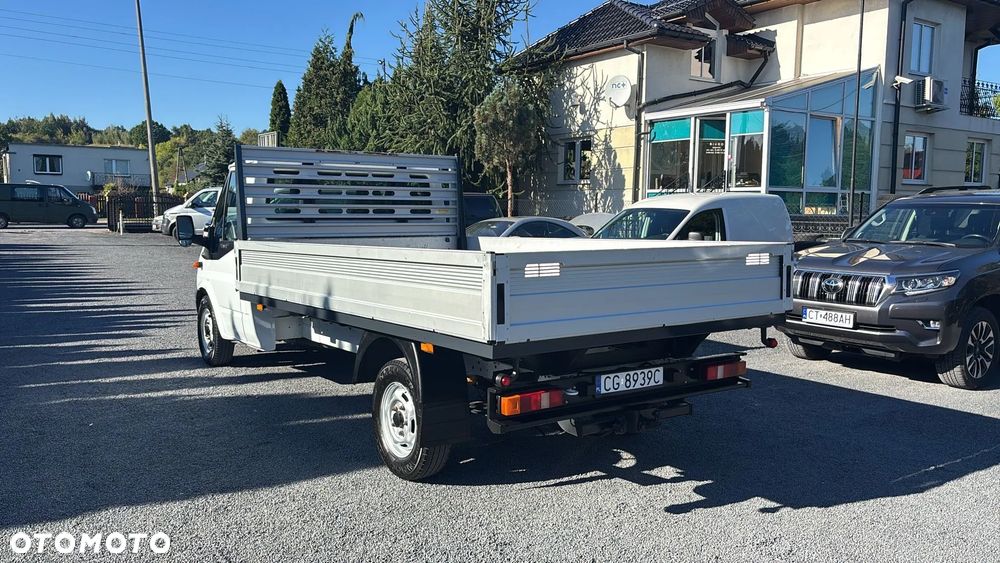 Ford Transit - 30