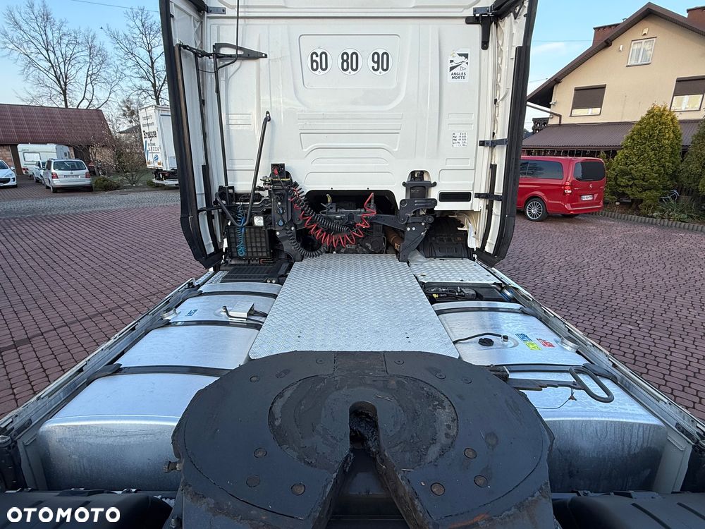 Scania R 500 *FULL LED* CAŁA NA PODUCHACH*OPONY 100%* NOEW SPRZĘGŁO* KLIMA POSTOJOWA* LODÓWKA* NAVI* Z Francji - 9
