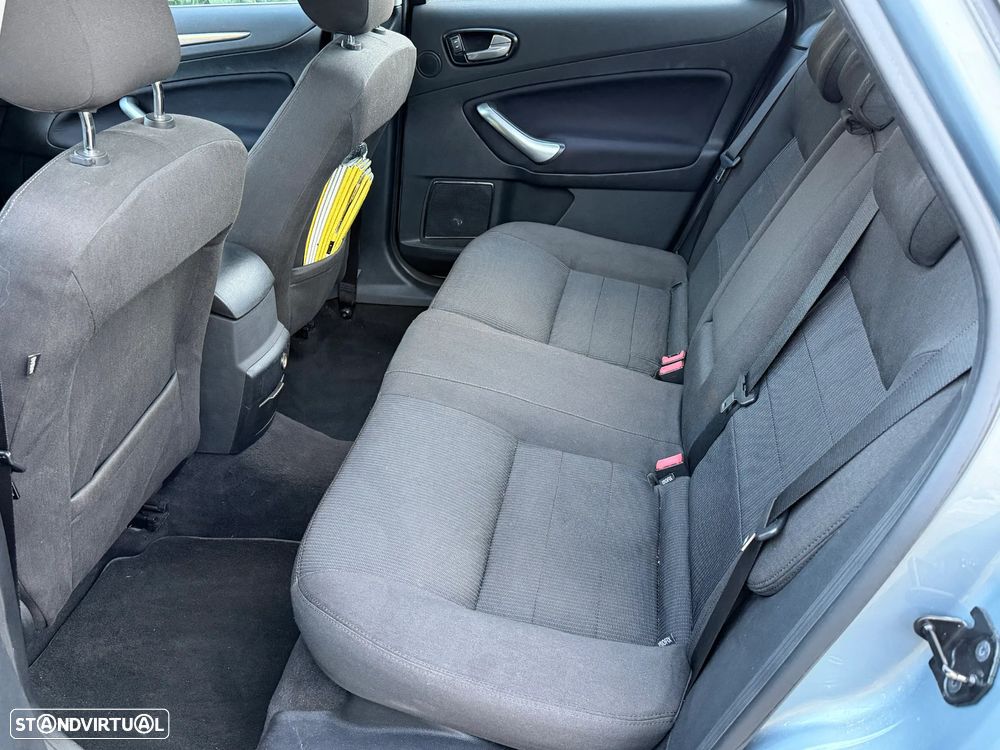 Ford Mondeo 1.8 TDCi Titanium - 6