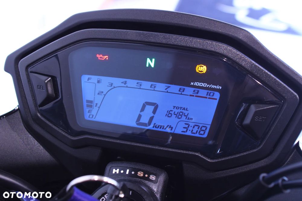 Honda CB - 8