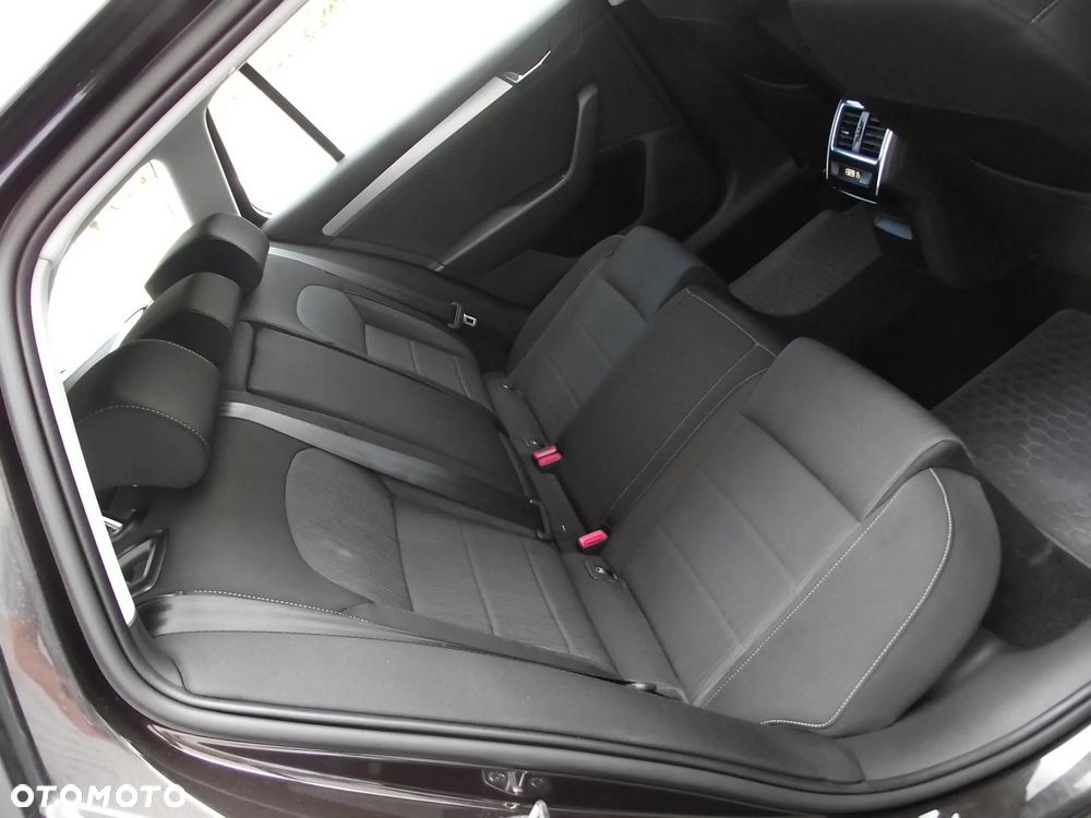 Skoda Superb 1.8 TSI Ambition - 19