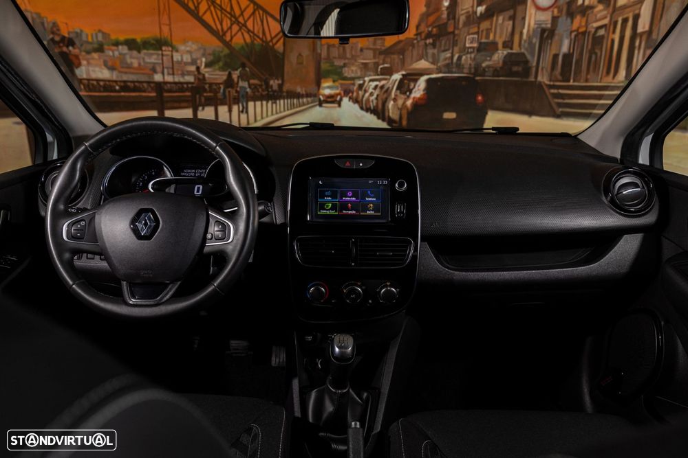 Renault Clio Sport Tourer 1.5 dCi Limited - 11
