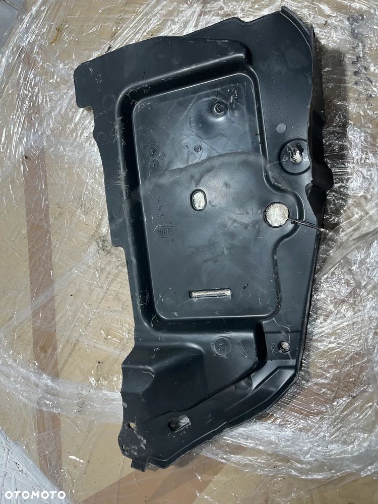 BMW F30 PLASTIK GRODZI SŁUPKA A 51487286078 - 1