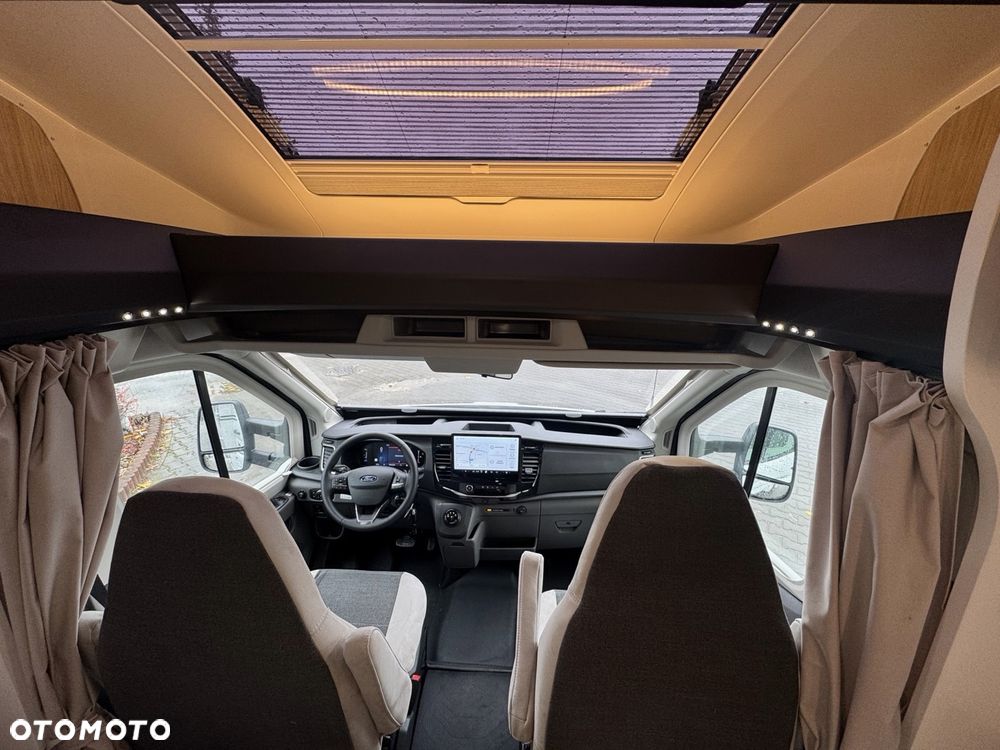 Ford Chausson 798 Titanium Ultimate - 15