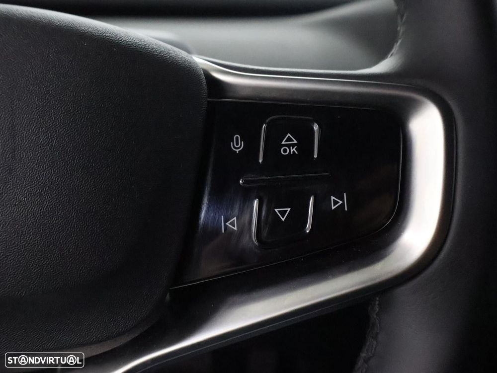 Volvo EX30 69 kWh Single Motor Extended Range Plus - 16