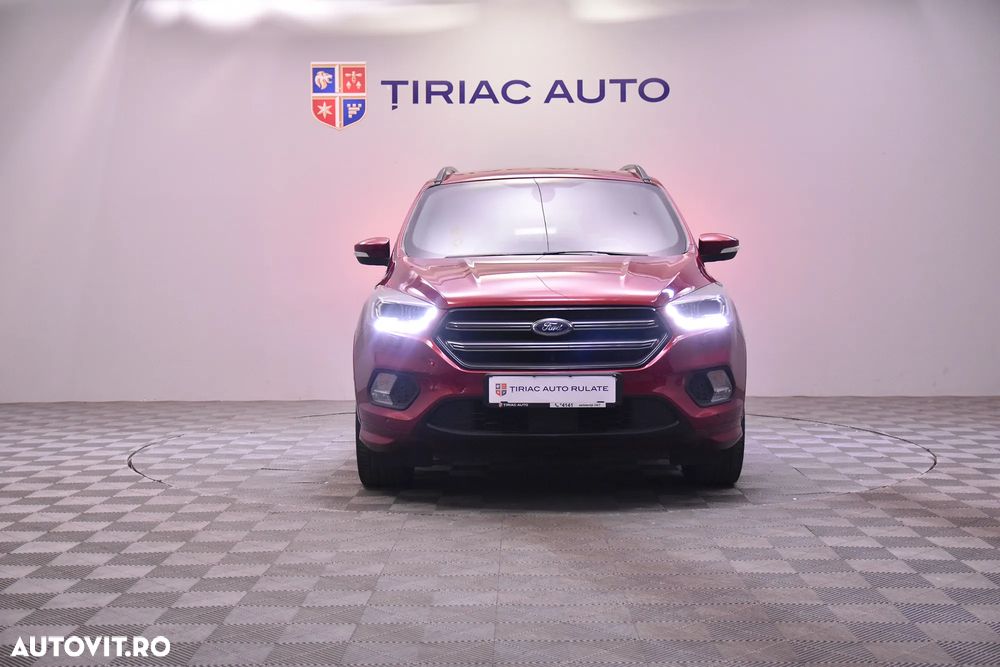 Ford Kuga - 10