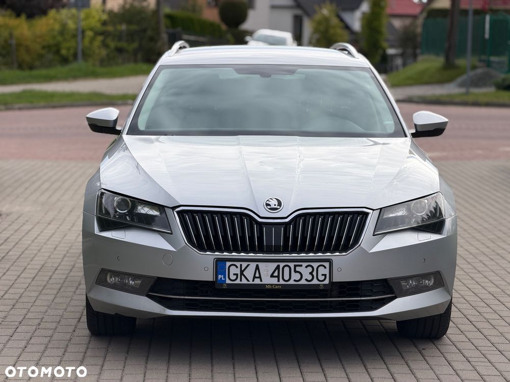 Skoda Superb 2.0 TDI 4x4 Style DSG - 2