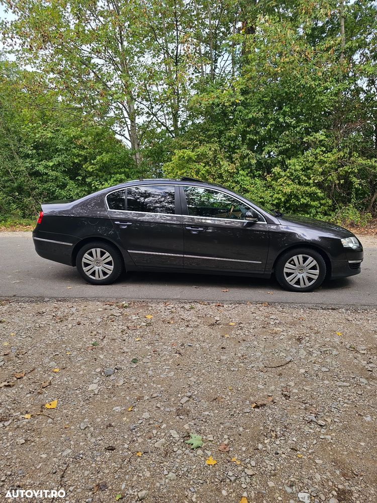 Volkswagen Passat 2.0 TDI DPF DSG Individual - 11