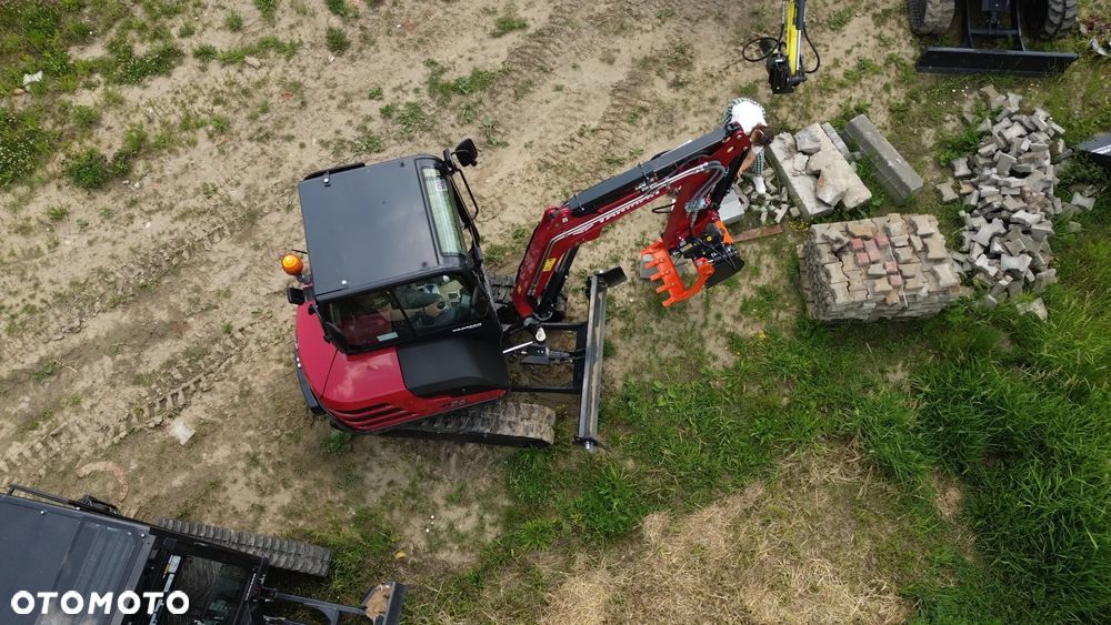 Łyżka rekin do mini koparki 1.5 - 4 t - 5