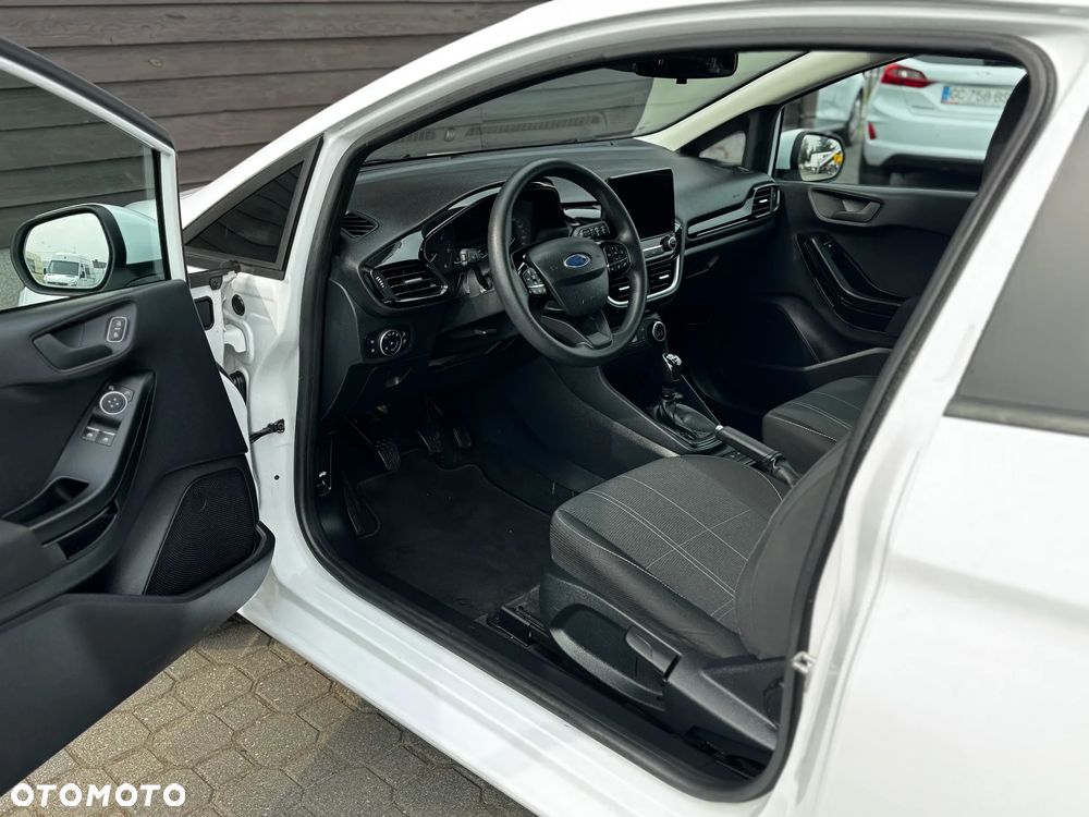 Ford Fiesta - 13