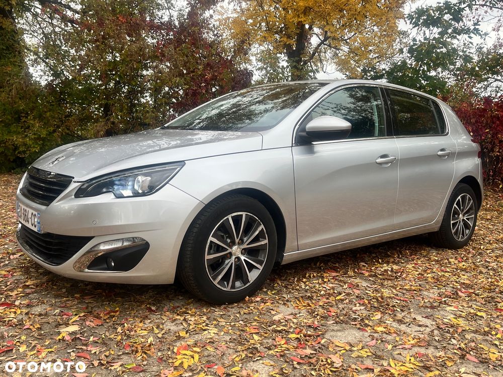 Peugeot 308 1.2 PureTech Allure S&S - 2