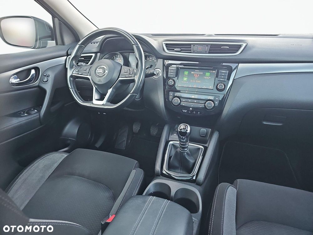 Nissan Qashqai 1.3 DIG-T Acenta - 16