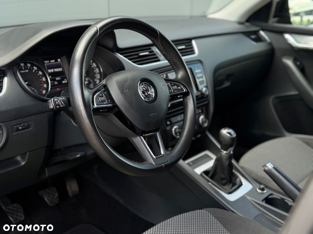 Skoda Octavia 1.6 TDI Ambition - 12