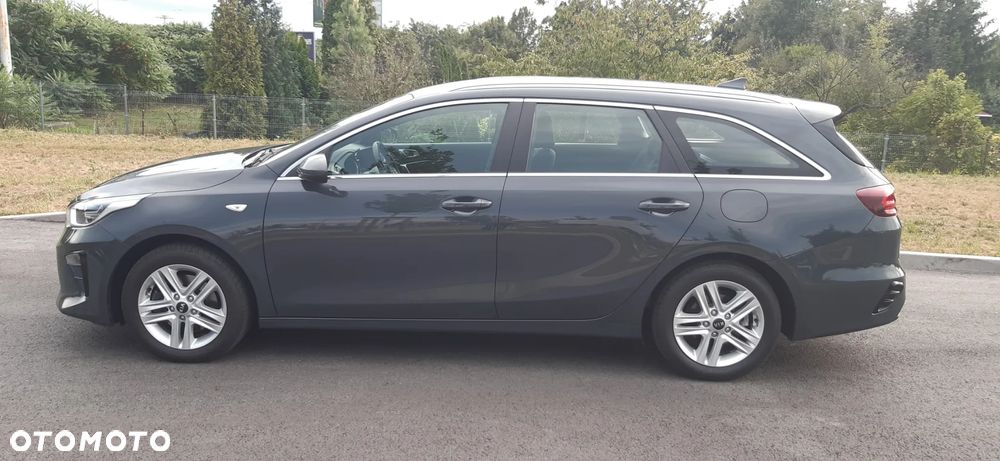 Kia Ceed 1.6 CRDi Vision - 3