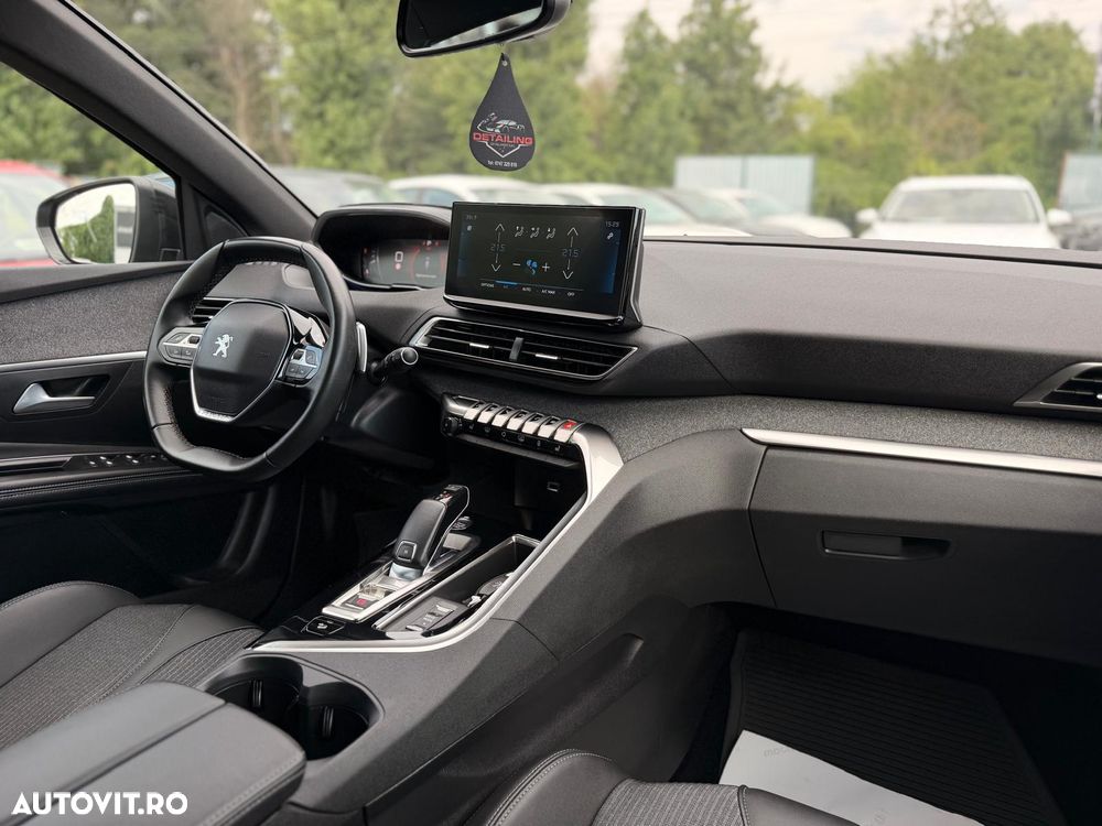 Peugeot 3008 1.5 BlueHDI 130 S&S EAT8 Allure - 5