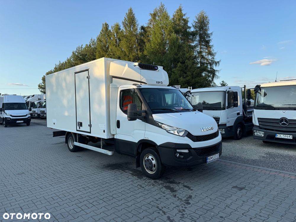 Iveco DAILY 35C15 50C15 50C17 35C14 35C15 35C17 35C18 70C17 72C15 70C18 Chłodnia Mroźnia carrier xarios 8 euro palet - 2