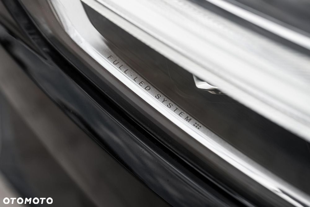 Volvo XC 60 B6 B AWD Ultimate Dark - 39