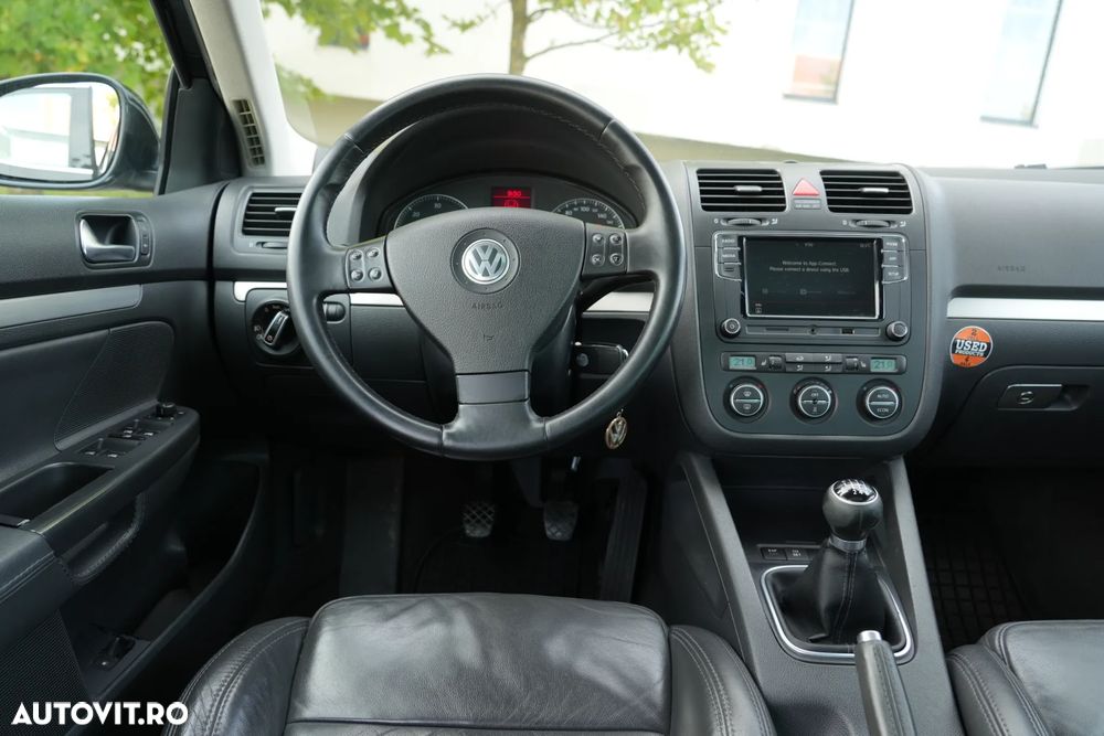 Volkswagen Jetta 2.0 TDI DPF Highline - 12