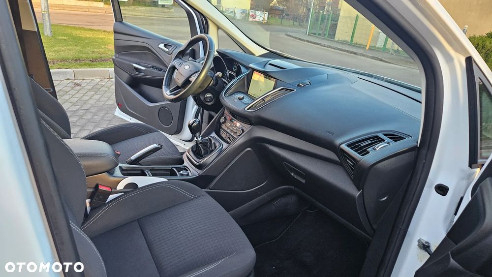 Ford C-MAX 1.5 TDCi Start-Stop-System Titanium - 17