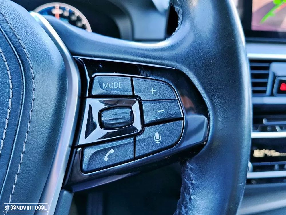 BMW 530 e iPerformance Pack M - 28