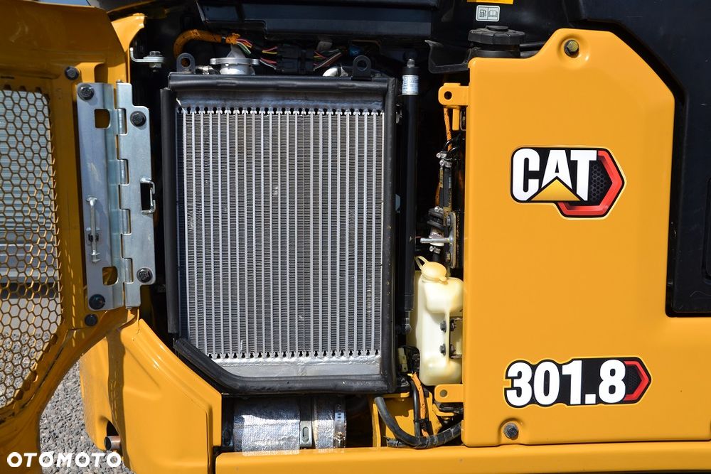Caterpillar 301.8 - 17